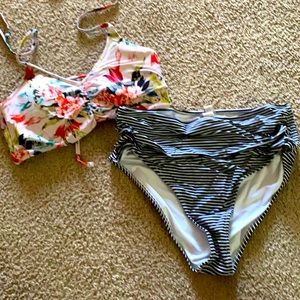 Size L cupshe bathing suit